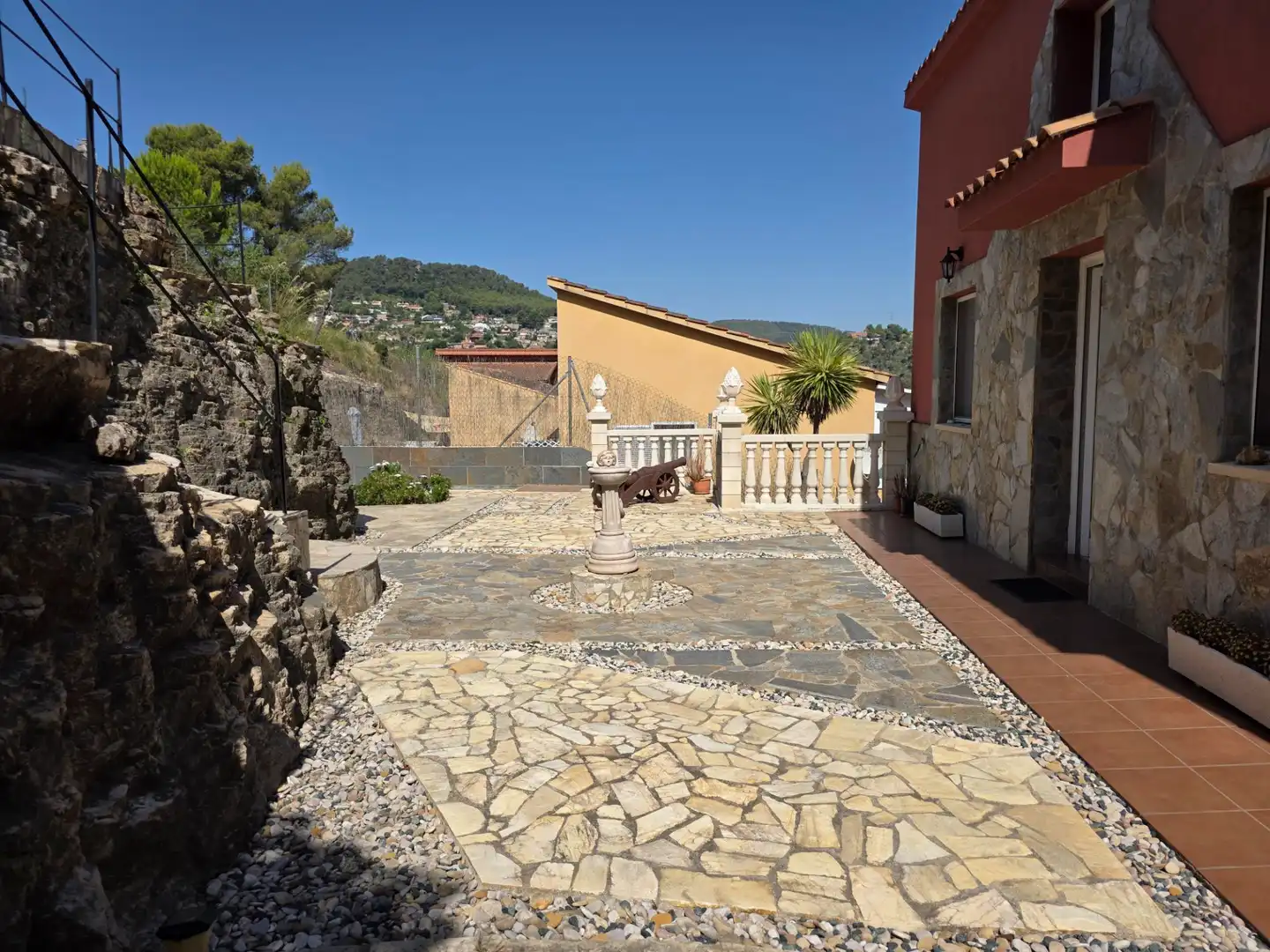 Casa amb terrassa en venda a Vallirana, imagen 51