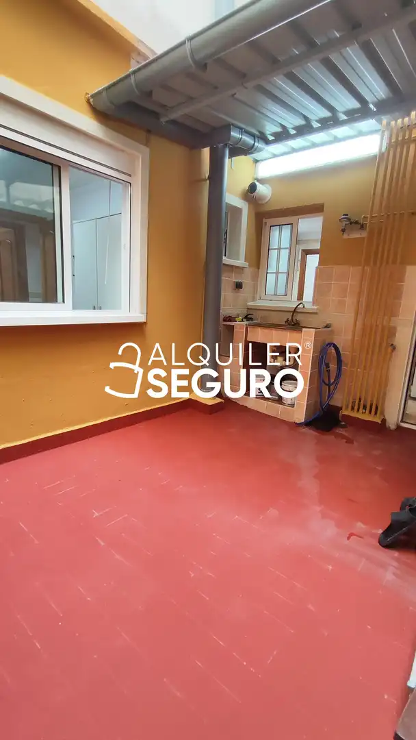 Kitchen of Flat for rent in Valencia  with Terrace and Furnished