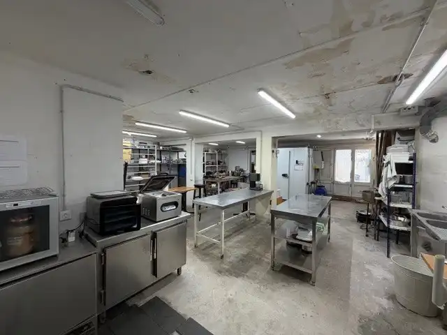 Cocina de Local en traspaso en Barcelona con Aire acondicionado, Calefacción y Amueblado