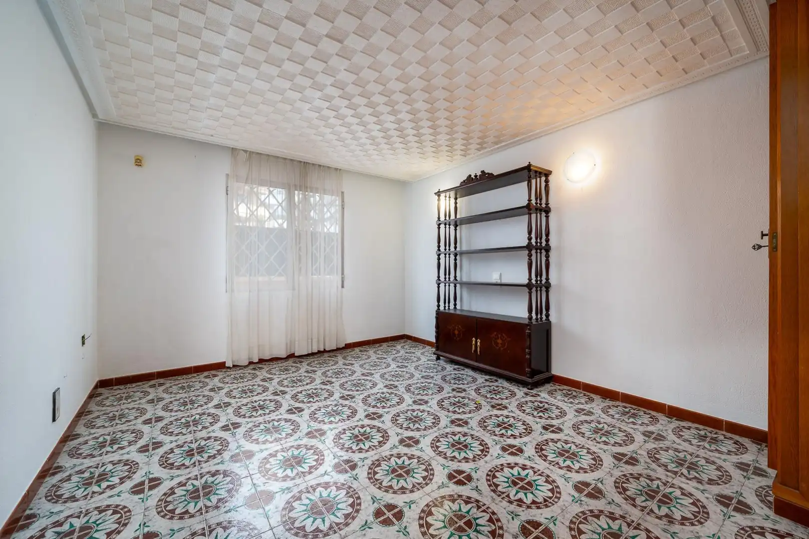 Sala d'estar de Casa adosada en venda en Calvià amb Jardí privat i Terrassa
