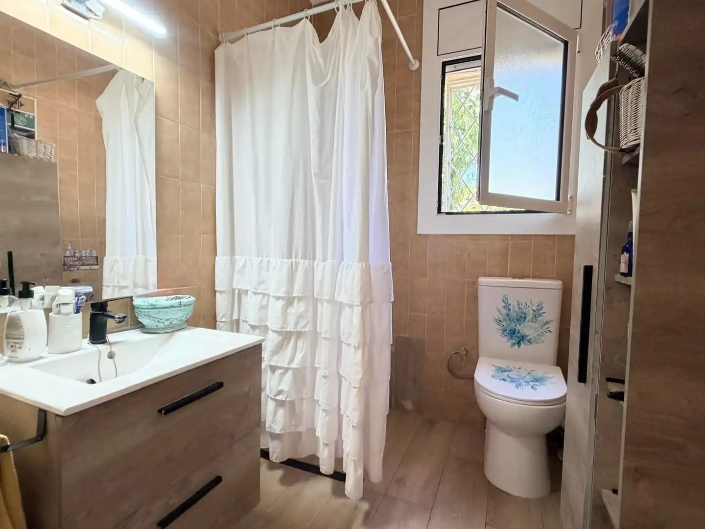 Bathroom of Houses for sale in Calafell  with Air Conditioner, Heating and Private garden