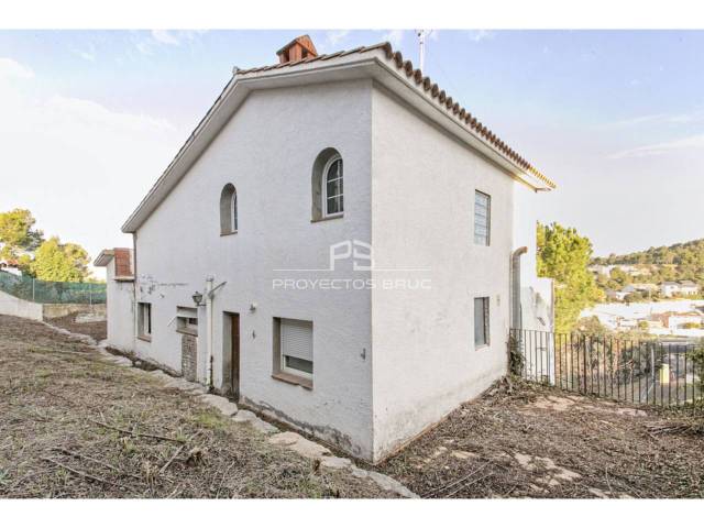 Casa-chalet en Venta en Ullastrell