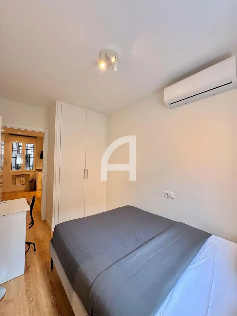 Habitación de Piso en venta en Madrid con Aire acondicionado y Calefacción