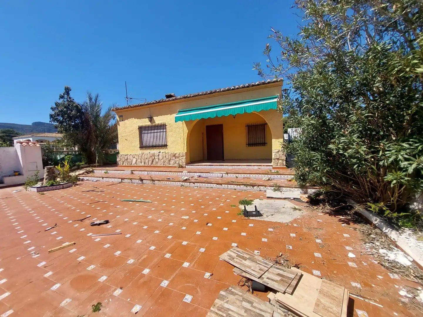 Vista exterior de Casa o chalet en venta en Gandia con Jardín privado y Piscina