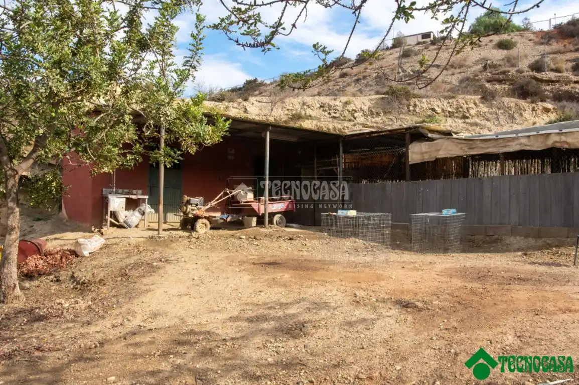 Country homes for sale in Viator