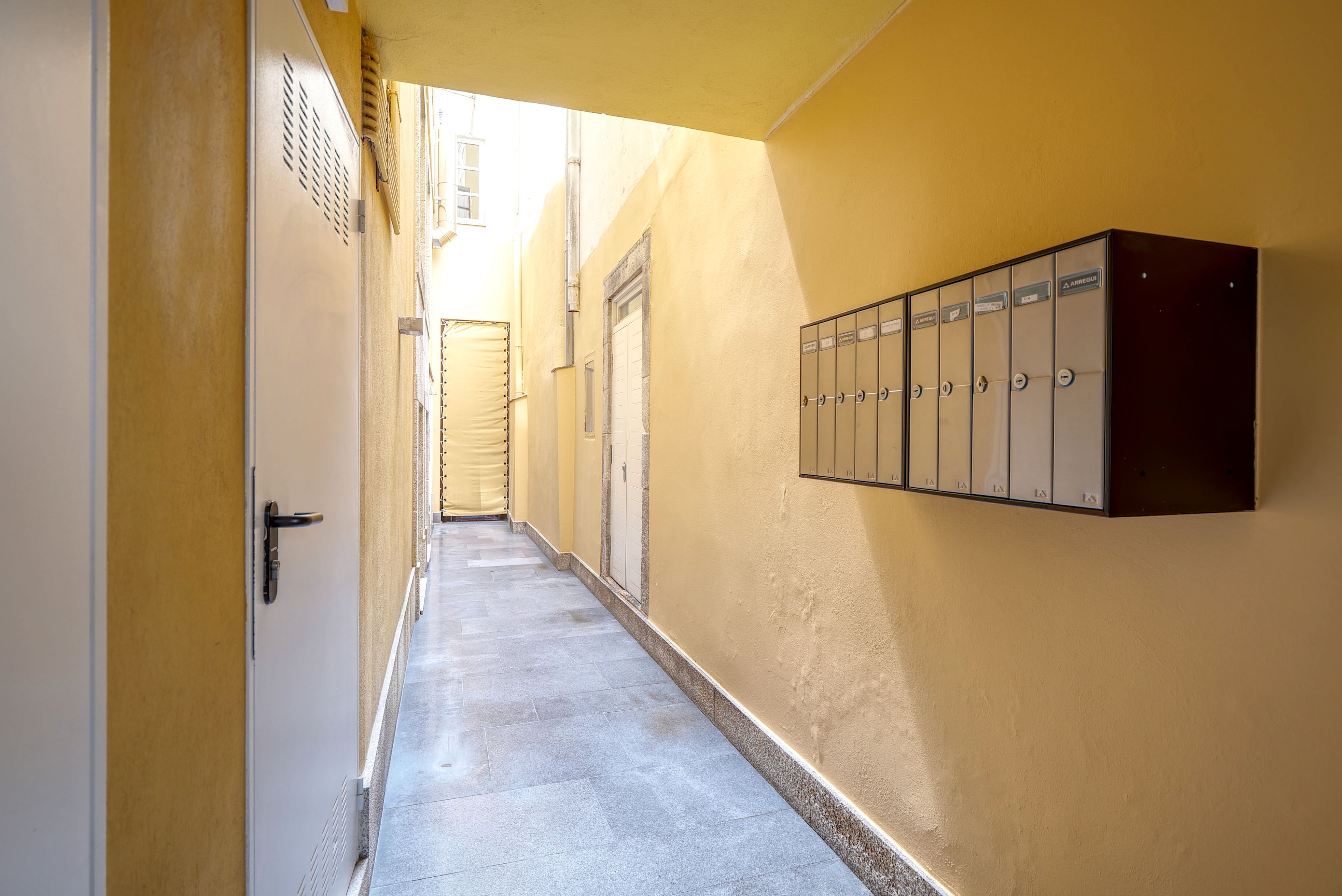 Flat for sale in A Coruña Capital   with Heating and Furnished