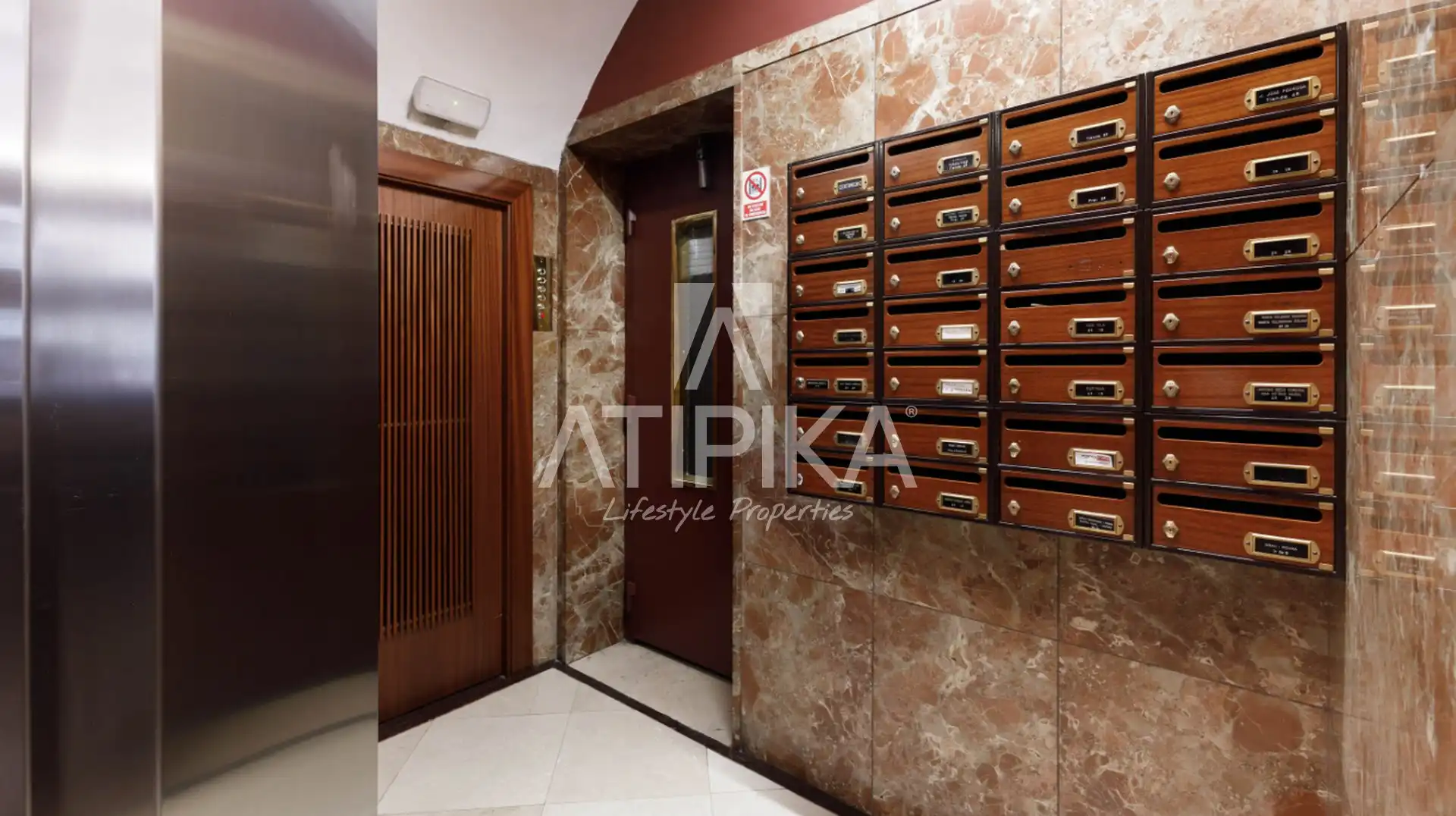 Office for rent in Eixample