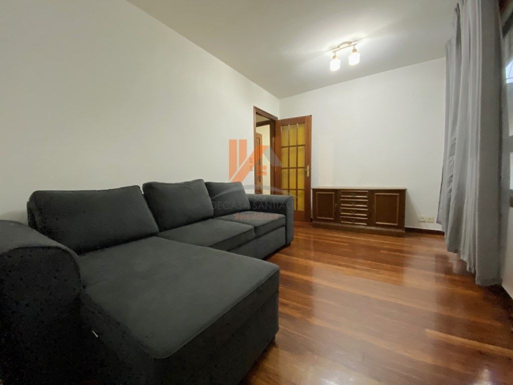 Living room of Flat for sale in Santiago de Compostela   with Heating, Oven and Washing machine