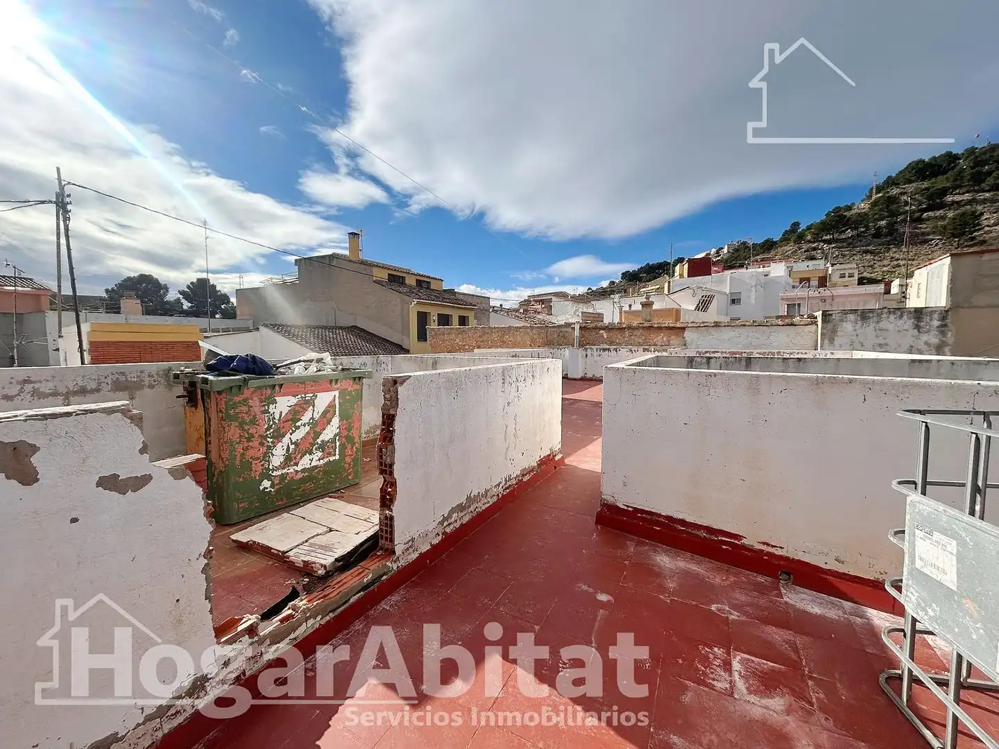 Vista exterior de Pis en venda en Llíria amb Aire condicionat i Terrassa
