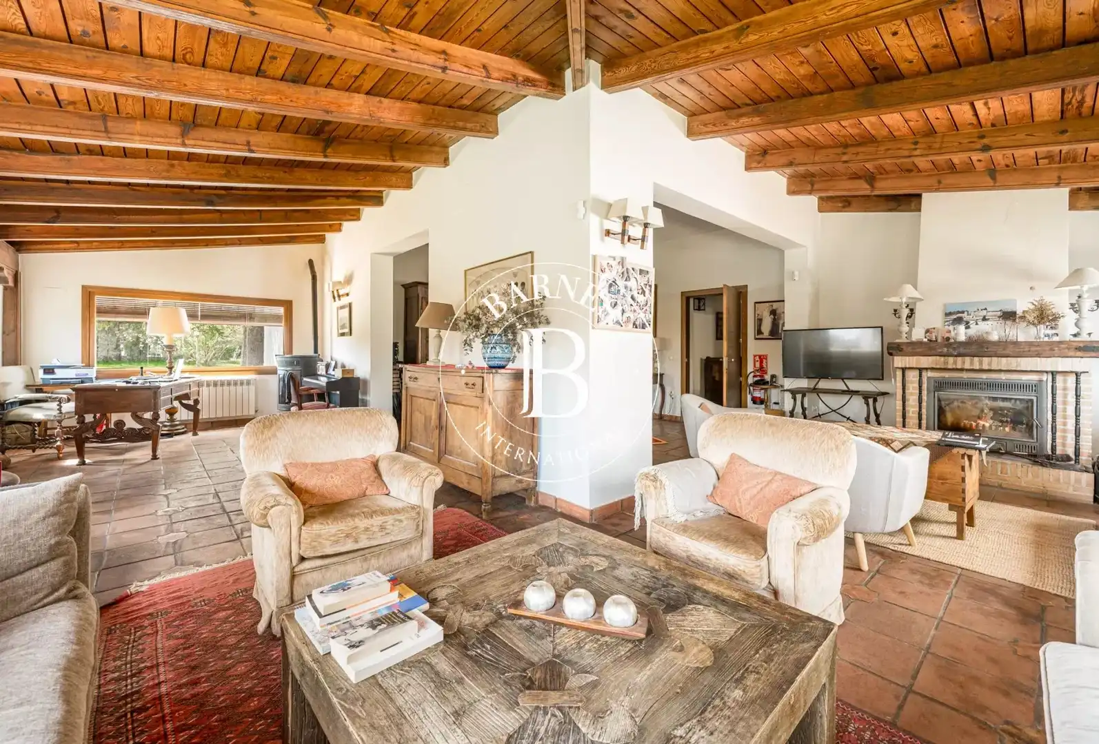 Sala de estar de Casa o chalet en venta en Alcázar de San Juan con Jardín privado, Piscina y Amueblado