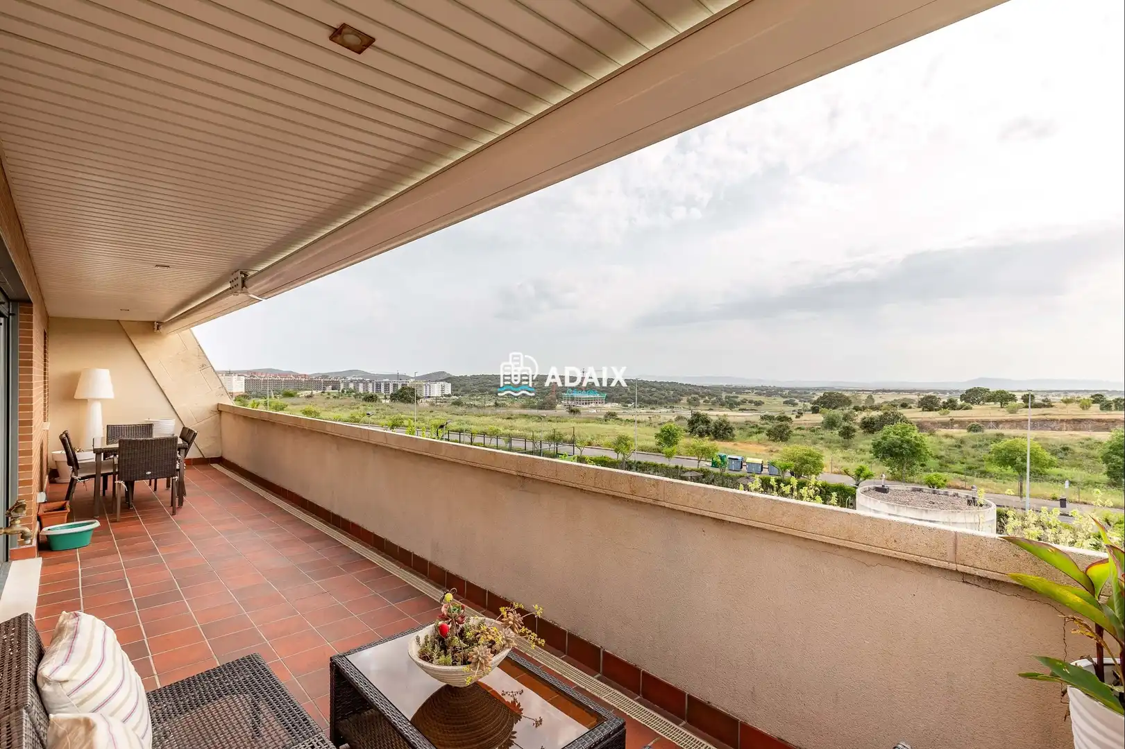 Terrasse von Dachboden zum Verkauf in Cáceres mit Klimaanlage, Heizung und Terrasse