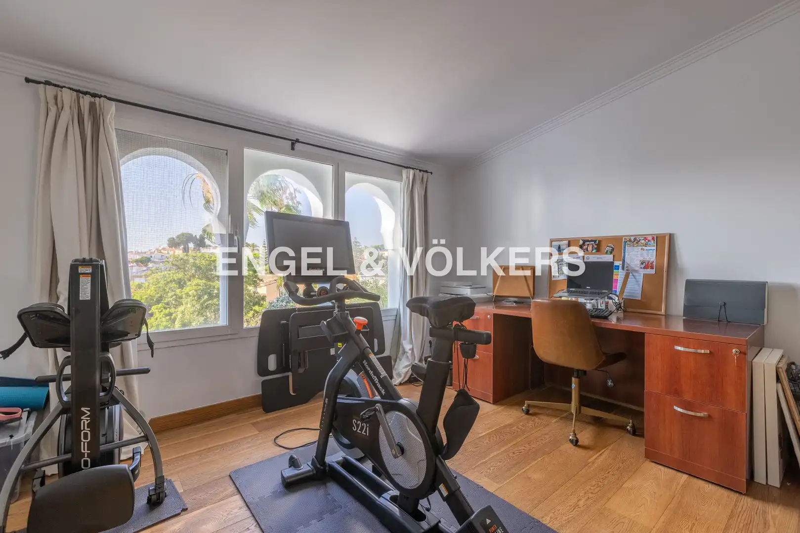 Außenansicht von Country house zum Verkauf in El Puerto de Santa María mit Klimaanlage, Heizung und Privatgarten