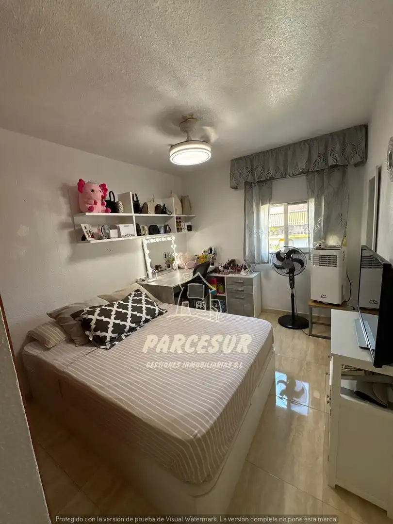 Habitación de Piso en venta en Poniente-Norte - Miralbaida - Parque Azahara