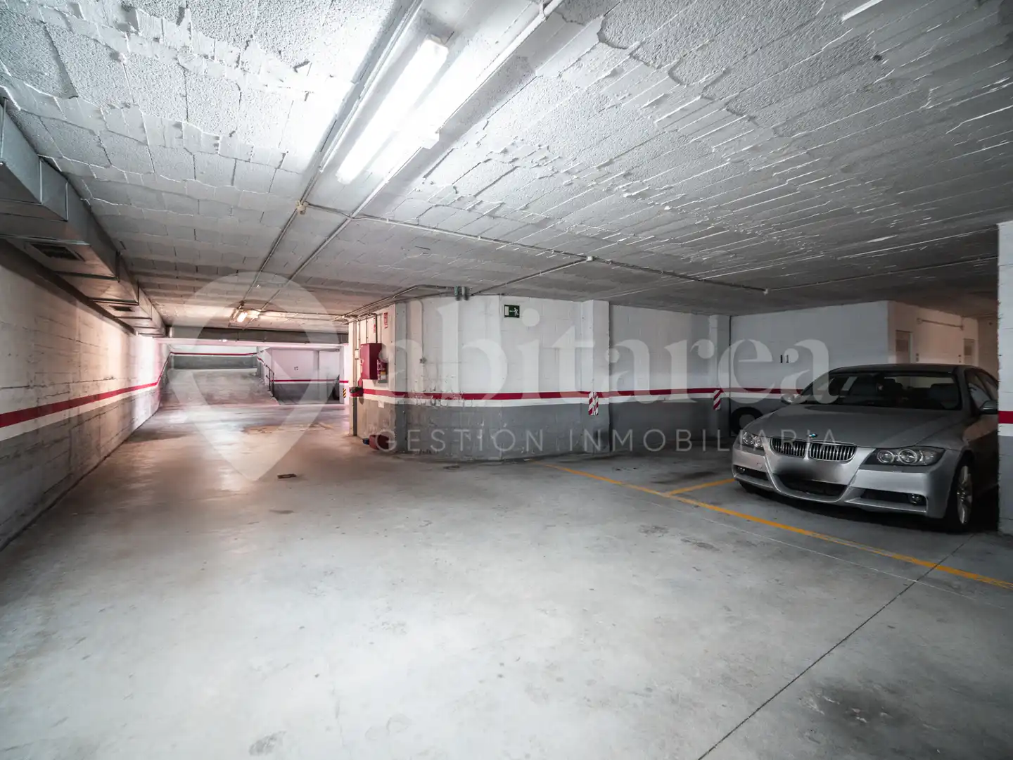 Parkplatz von Maisonette zum Verkauf in Santander mit Heizung, Parkett und Abstellraum