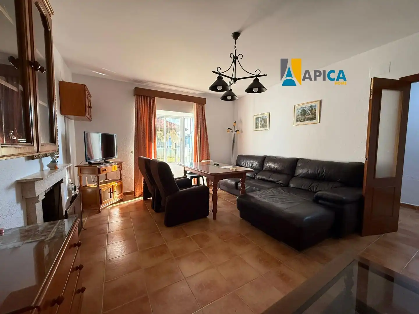 Sala de estar de Casa o chalet en venta en Chiclana de la Frontera con Aire acondicionado, Terraza y Piscina