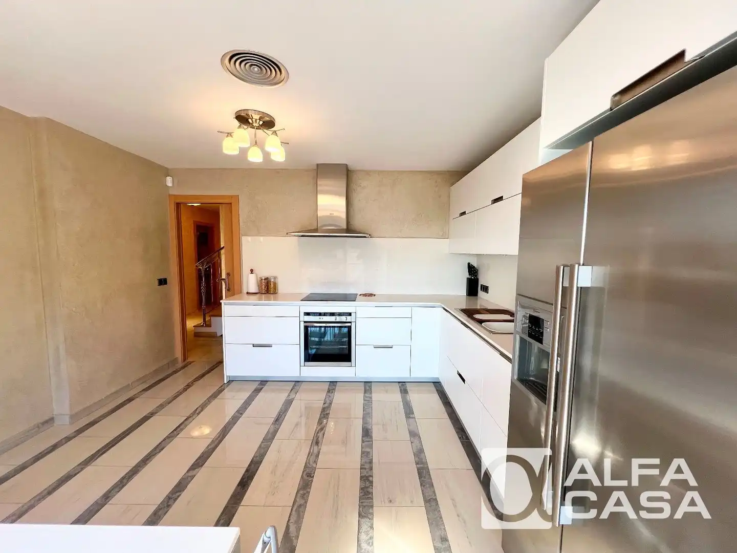 Cuina de Casa o xalet en venda en Lloret de Mar amb Aire condicionat, Calefacció i Terrassa