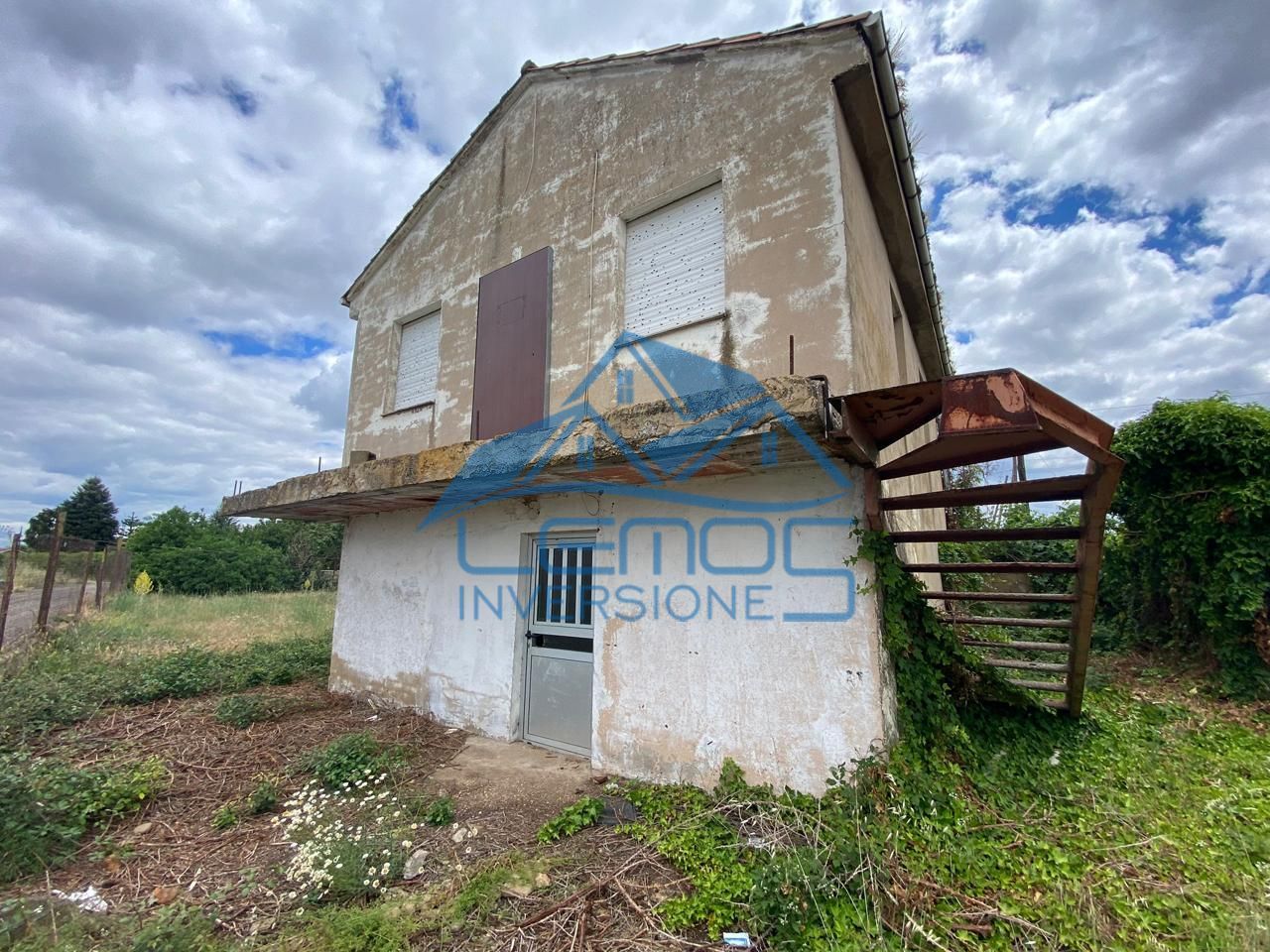 Exterior view of House or chalet for sale in Carrizo