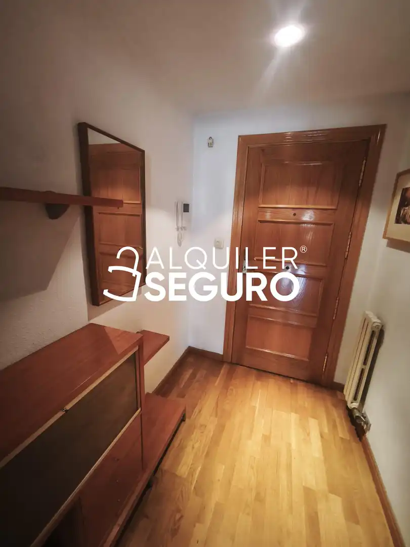 Wohnung zur Miete in Zaragoza mit Heizung und Möbliert