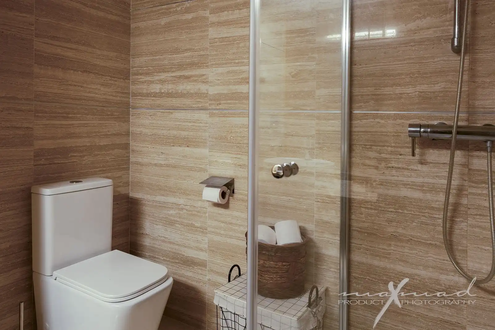 Bathroom of Apartments for sale in Benahavís  with Air Conditioner, Storage room and Furnished