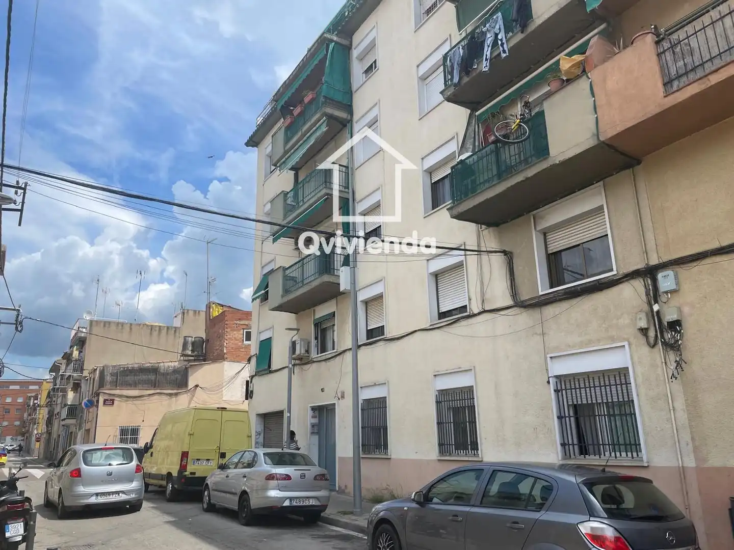 Exterior view of Flat for sale in Canovelles