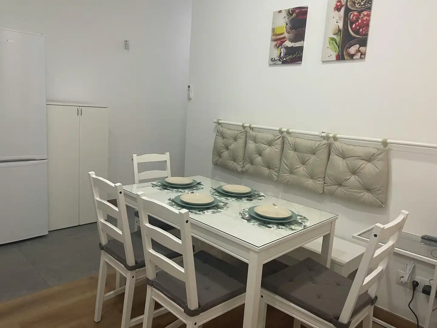 Comedor de Piso para compartir en Barcelona con Aire acondicionado, Calefacción y Amueblado