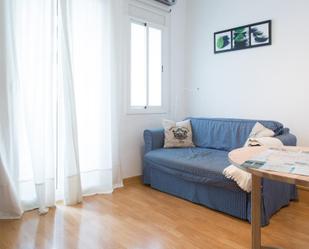 Dormitori de Apartament de lloguer en  Barcelona Capital amb Aire condicionat, Calefacció i Moblat