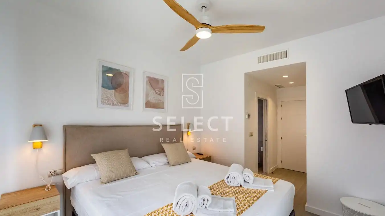 Habitación de Apartamento en venta en Motril con Calefacción, Terraza y Amueblado