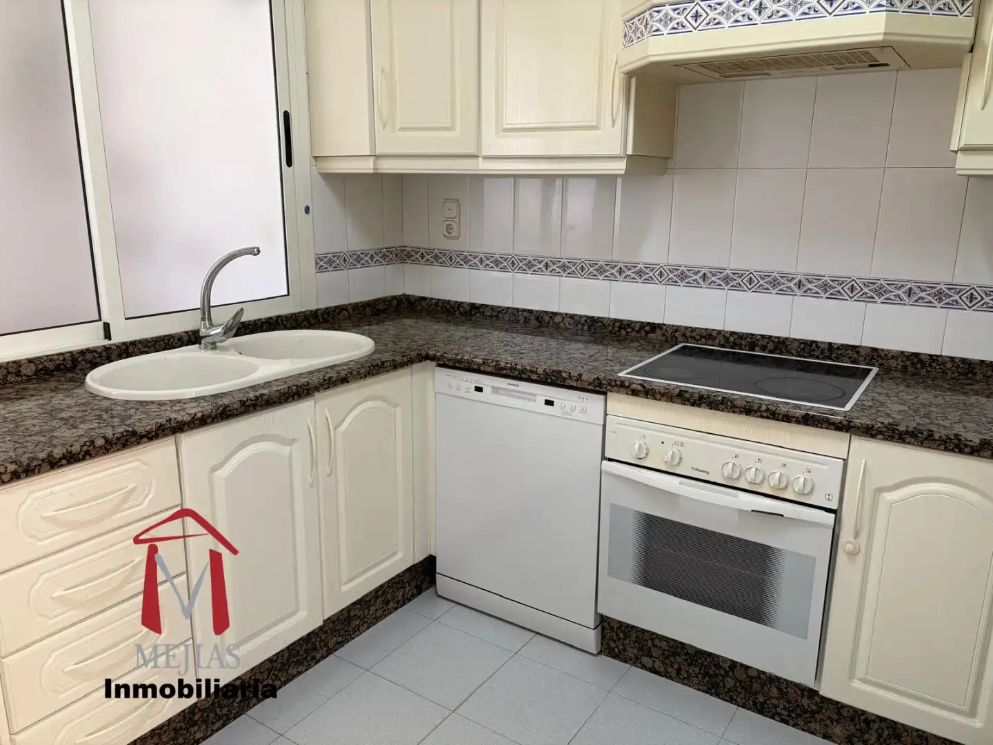 Piso con ascensor en venta en Zona de la Vega, imagen 11