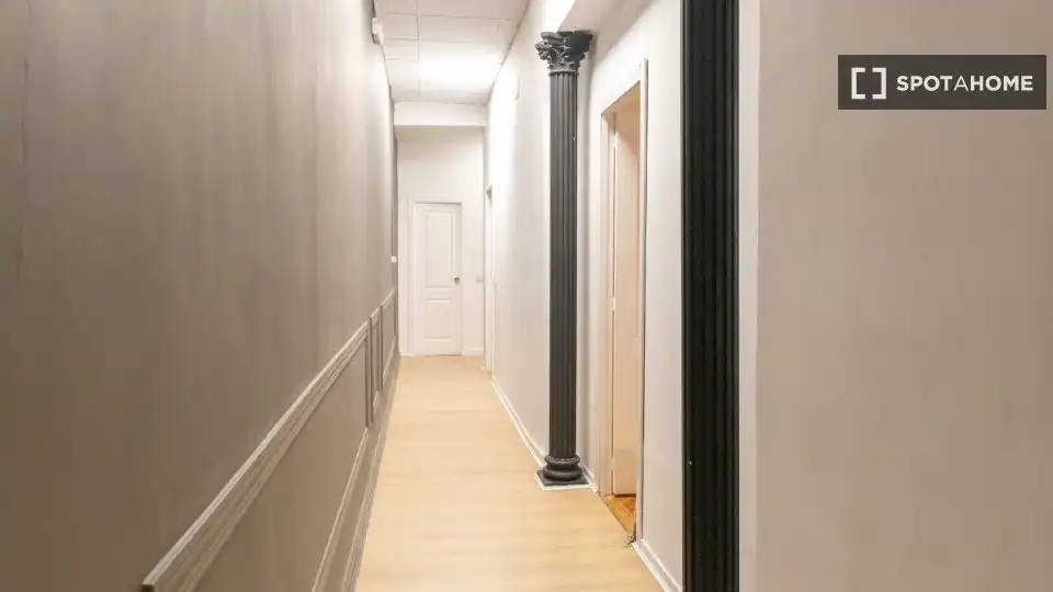 Room in Justicia - Chueca