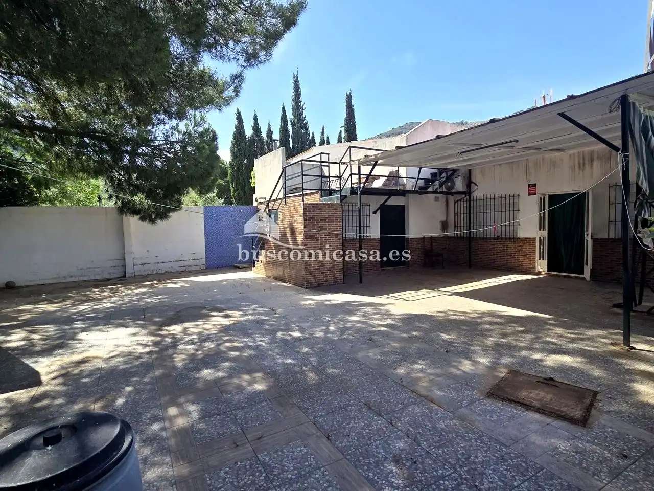 Vista exterior de Casa o xalet en venda en Pegalajar amb Aire condicionat, Terrassa i Traster
