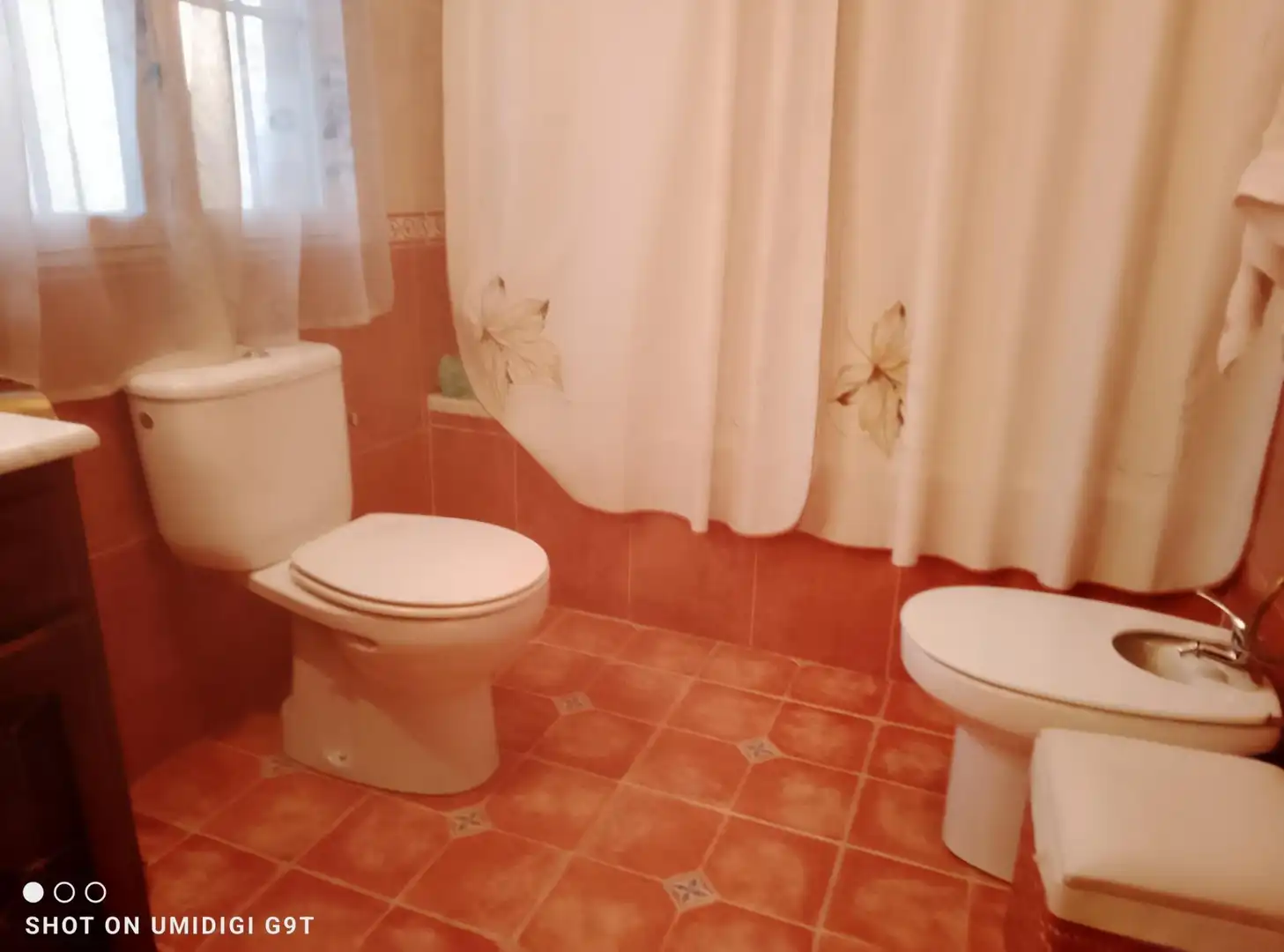 Baño de Casa adosada en venta en Yuncos con Calefacción, Jardín privado y Terraza