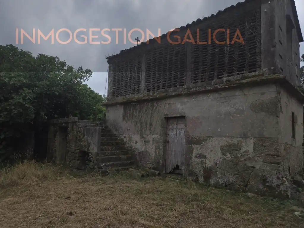 Exterior view of Houses for sale in A Laracha  