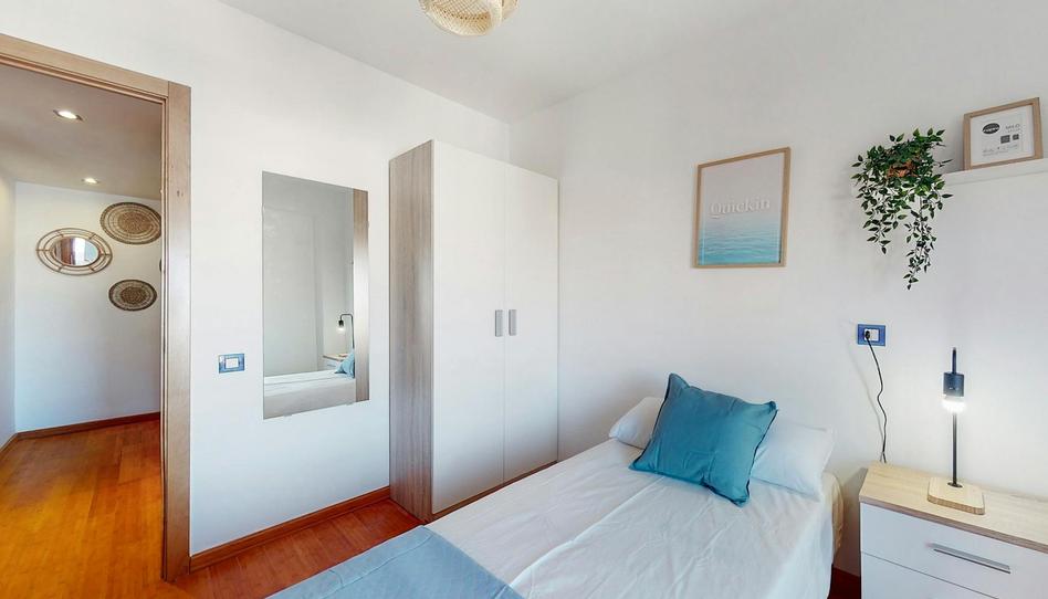 Photo 1 of Flat to share in N/a, Russafa, Valencia