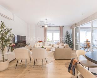 Sala d'estar de Apartament de lloguer en  Madrid Capital amb Aire condicionat, Calefacció i Terrassa