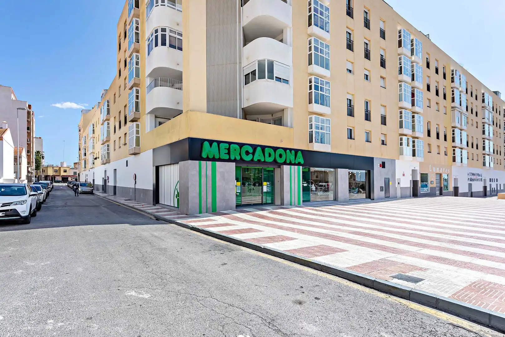 Flat for sale in Roquetas de Mar  with Air Conditioner, Parquet flooring and Terrace