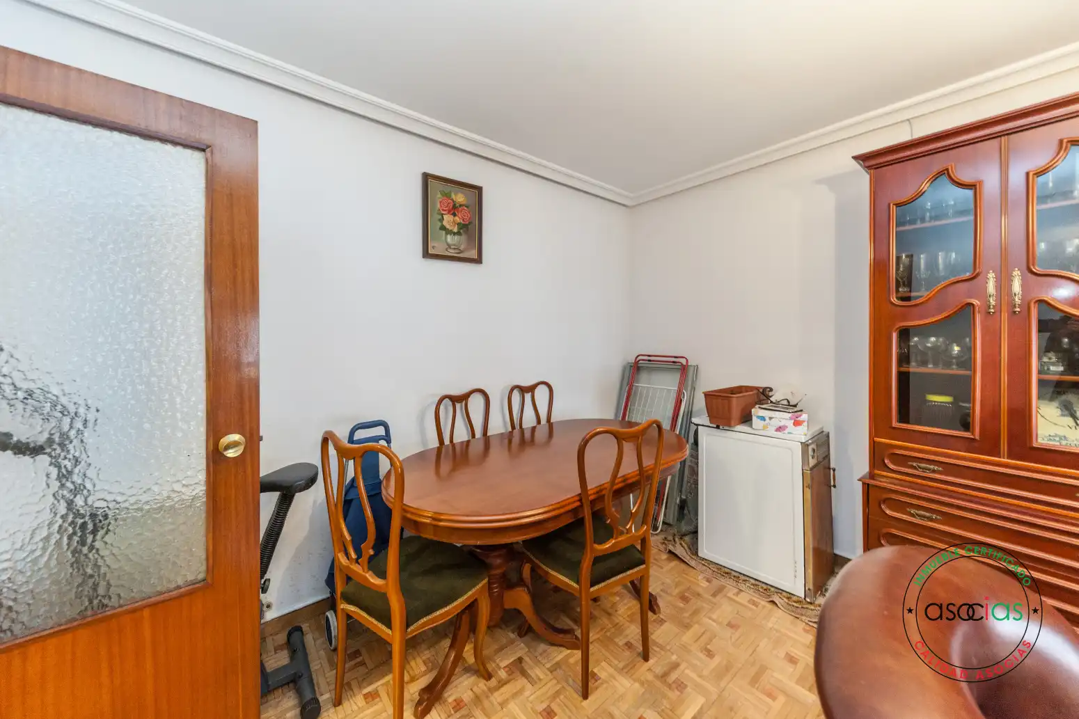 Comedor de Piso en venta en Gijón  con Parquet y Trastero