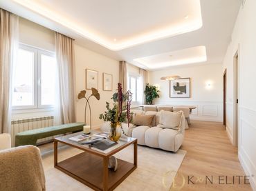 Piso con ascensor en venta en Calle Ibiza