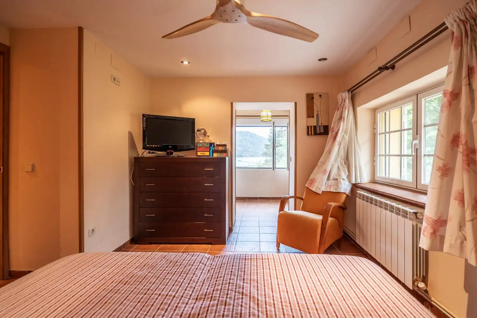 Habitación de Finca rústica en venta en El Barraco  con Calefacción, Jardín privado y Terraza