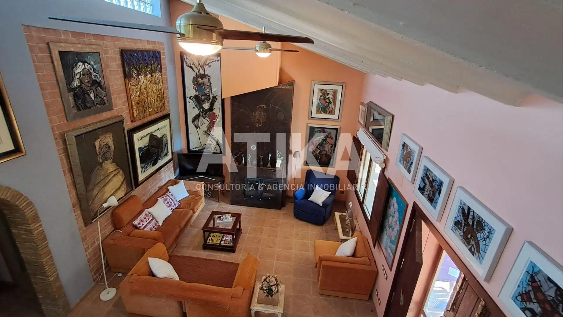 Living room of Houses for rent in Ontinyent  with Heating, Private garden and Furnished
