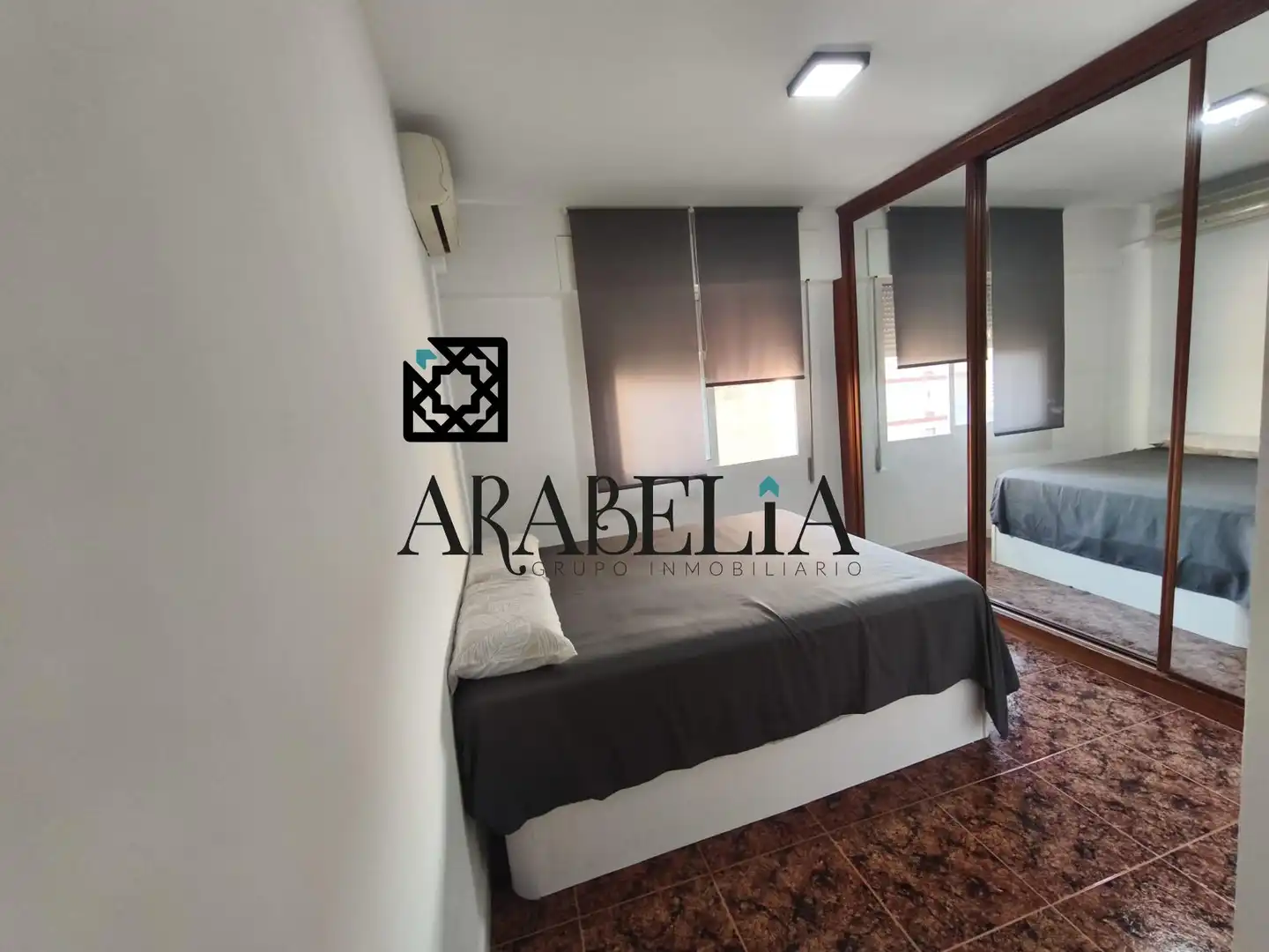 Bedroom of Flat for sale in Córdoba  with Air Conditioner