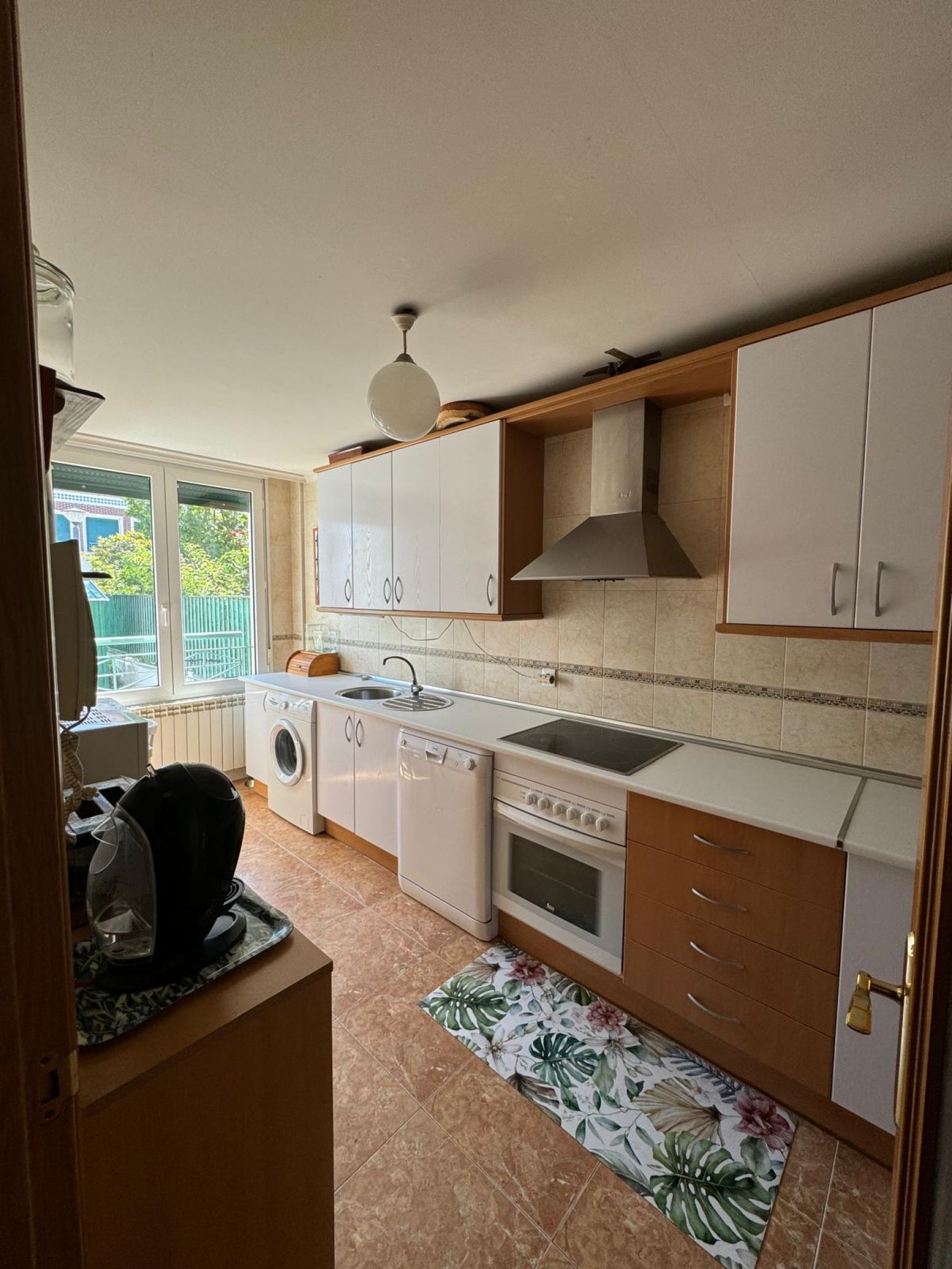 Cuina de Àtic en venda en Grijota amb Calefacció, Jardí privat i Terrassa