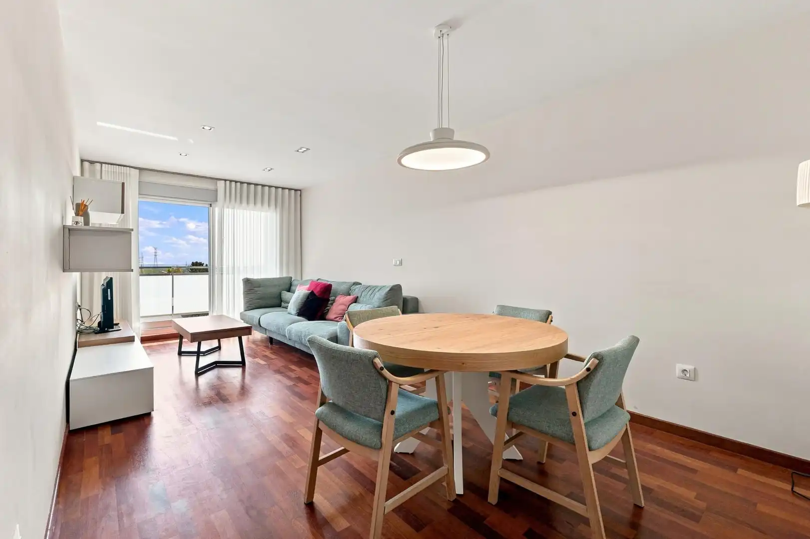 Sala de estar de Piso en venta en Silla con Aire acondicionado, Parquet y Amueblado