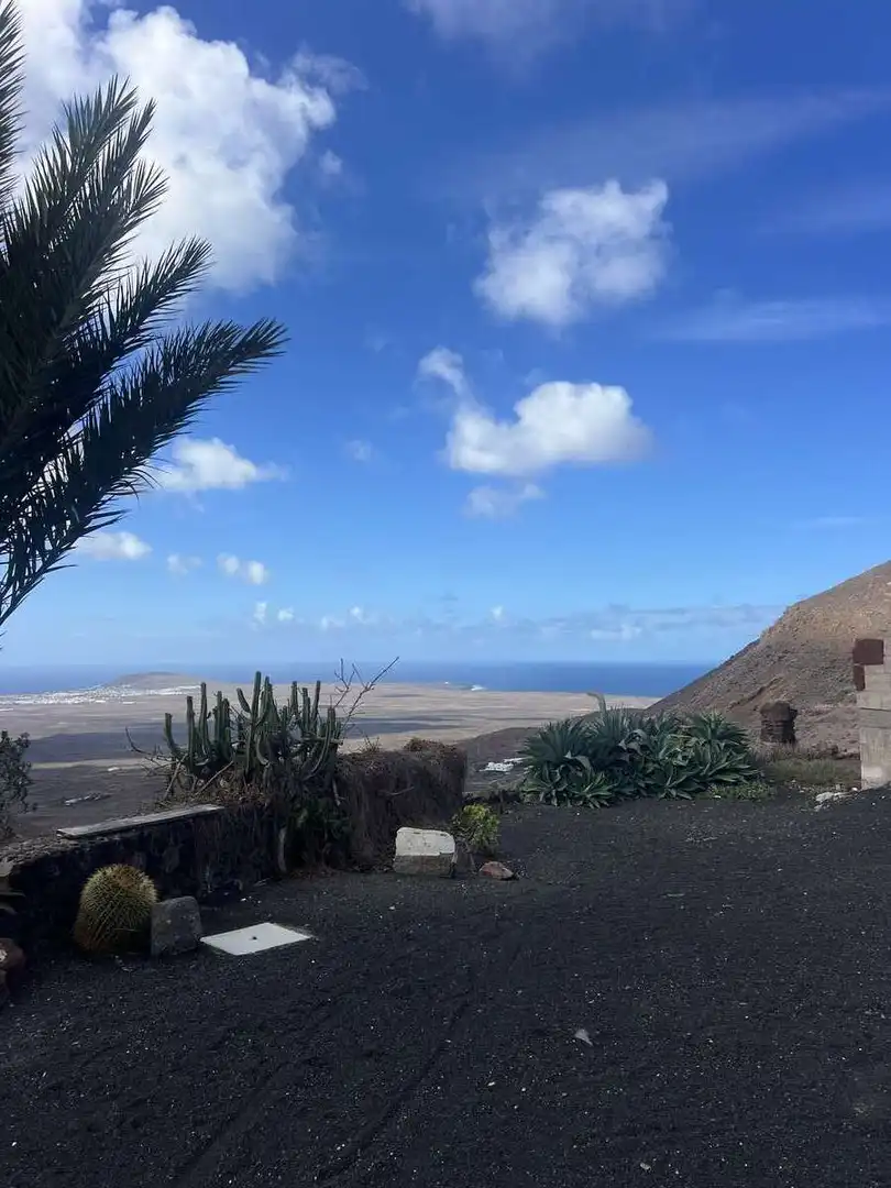 Vista exterior de Casa o xalet en venda en Yaiza