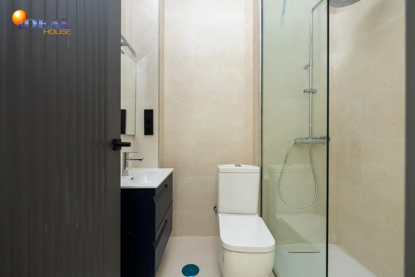 Piso con ascensor en venta en Calle Calle de San Vicente Ferrer, 13 13, imagen 18