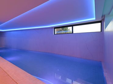 Villa con piscina in vendita a Avinguda de la Marina