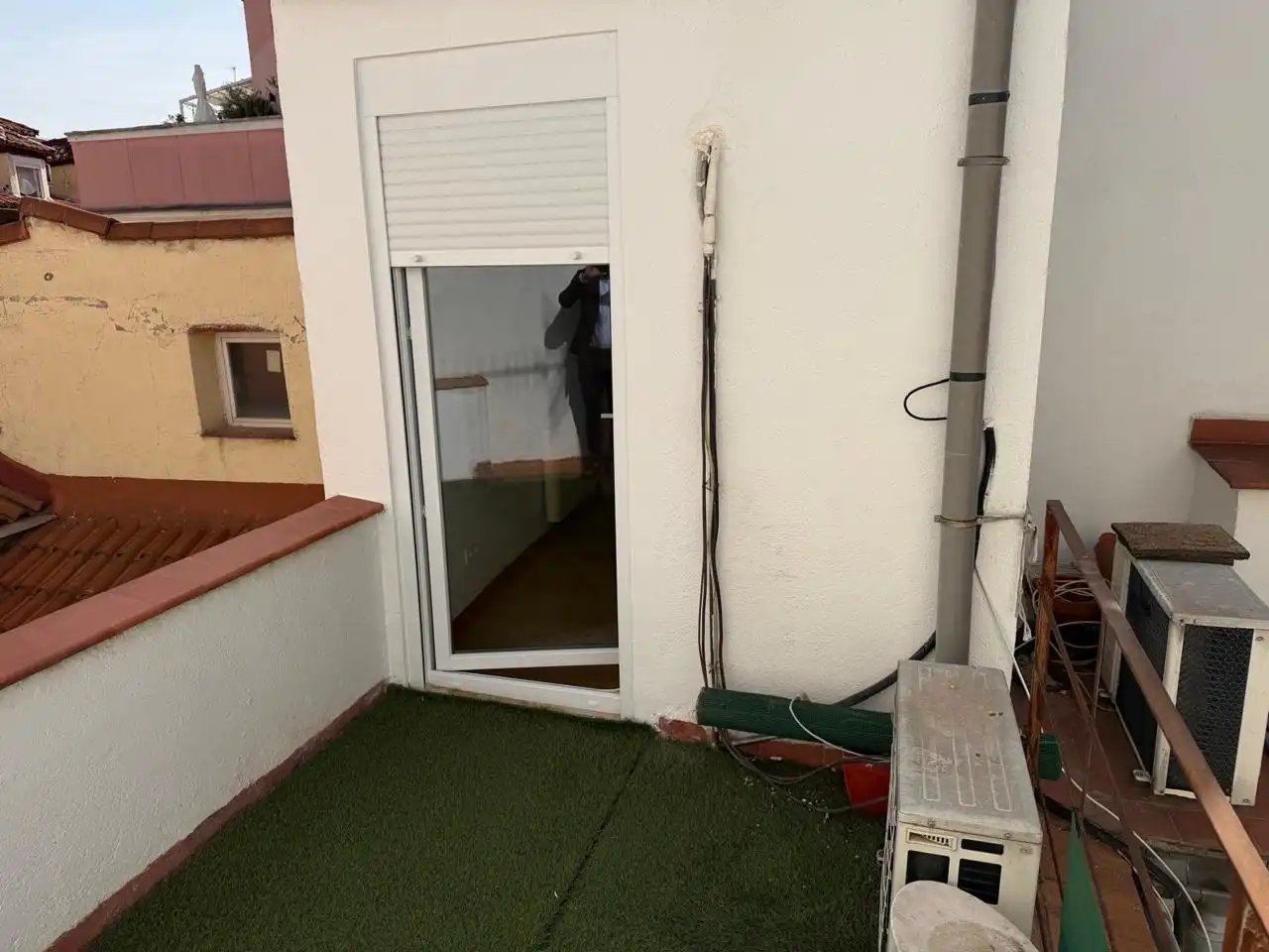 Flat with terrace to rent in Calle de la Esgrima