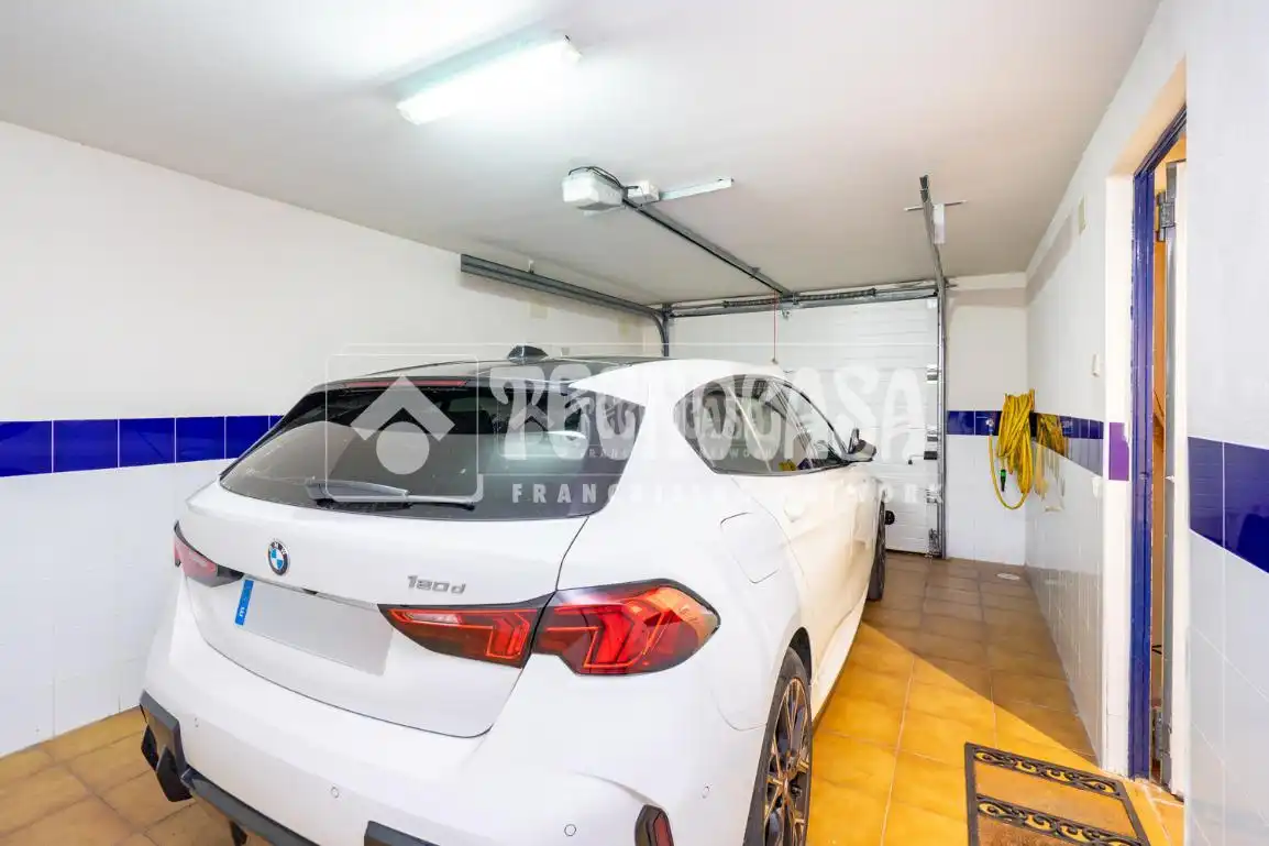 Parkplatz von Wohnung zum Verkauf in Colmenar Viejo mit Klimaanlage, Heizung und Balkon