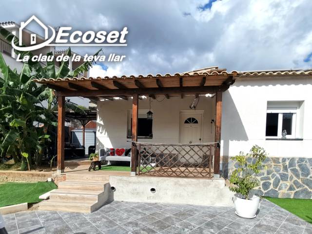 Casa-chalet en Venta en Carrer Major, 316 en Vallirana