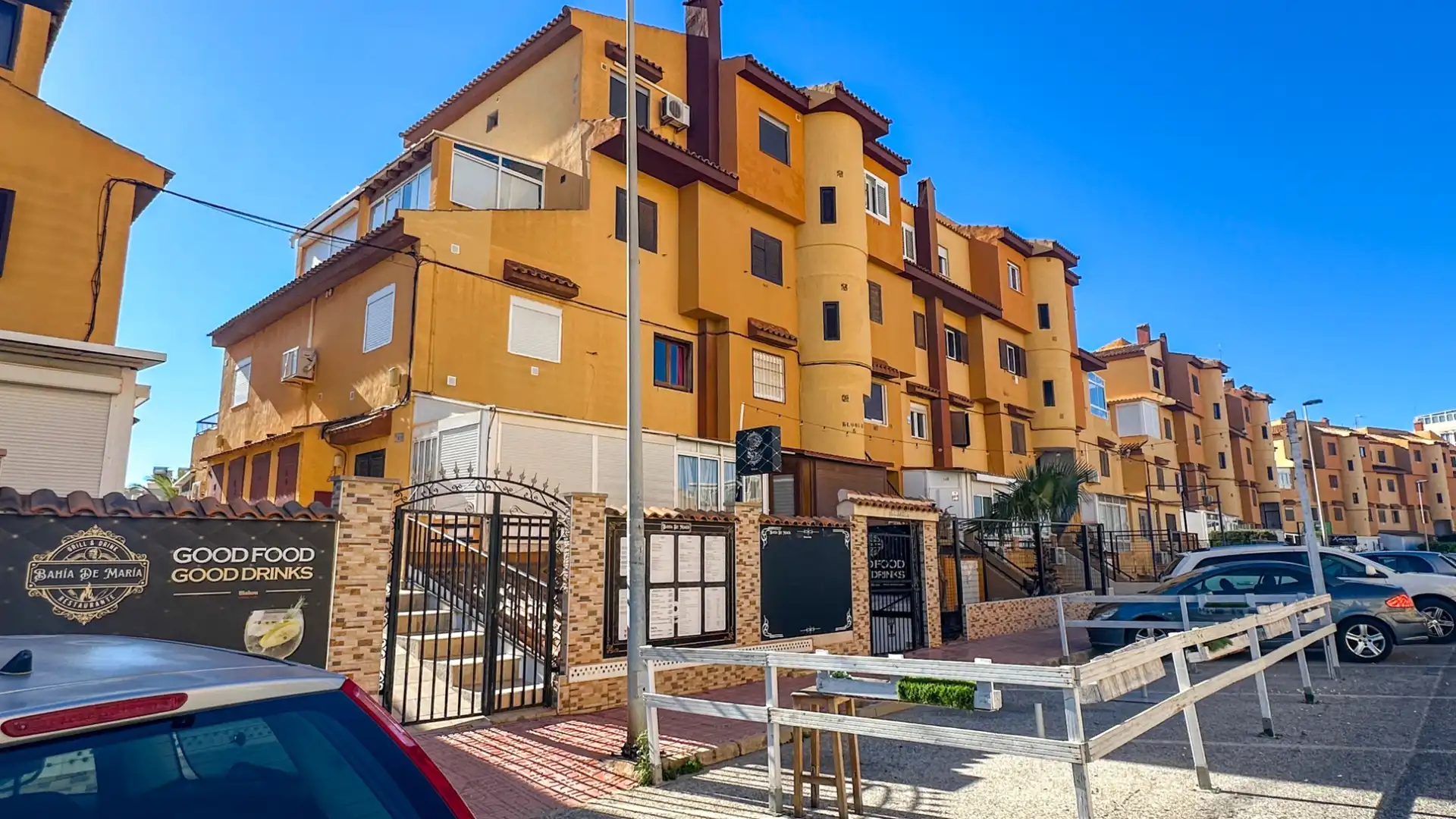Vista exterior de Local en venda en Torrevieja