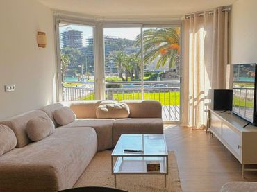 Apartament amb balcó de lloguer a Passeig Torre Valentina